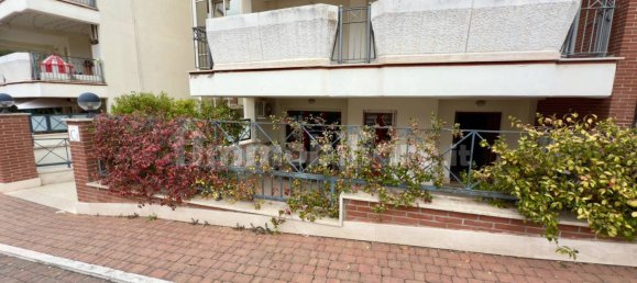 Квартира с 2 спальнями в Рим, Италия № 161164 12