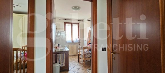 3غرفة شقة في Robecchetto con Induno, Italy رقم 164254 8