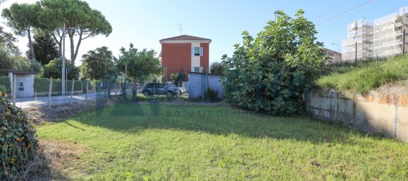 374m² Land in Rimini, Italy No. 298962 4