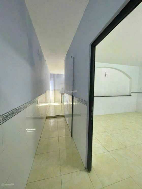 40m² Townhouse in District 7, Vietnam No. 19784