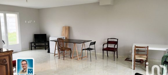 Casa de 3 dormitorios en Senonches, France No. 45811 4