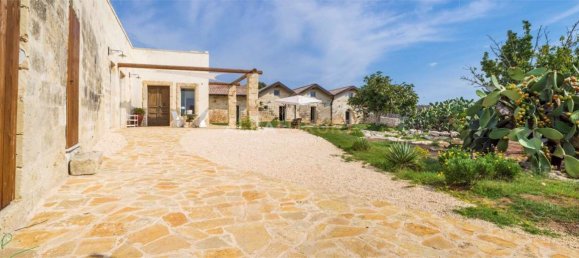 6 غرف نوم فيلا في Lecce, Italy رقم 719 3