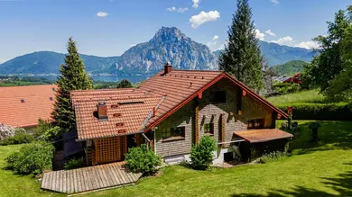 Casa de 6 habitaciónes en Traunkirchen, Austria No. 230161