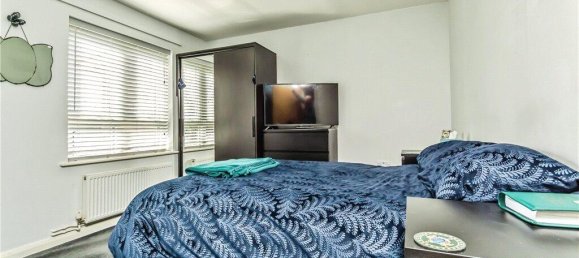 2 bedrooms Apartment in South Croydon, United Kingdom No. 8021 8