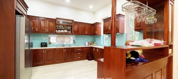 Вилла с 3 спальнями в Лонгбьен, Вьетнам № 697 6