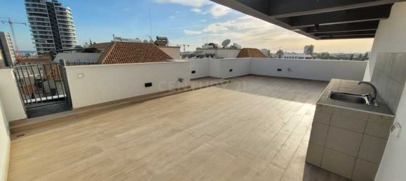 4 bedrooms Apartment in Limassol, Cyprus No. 14119 14