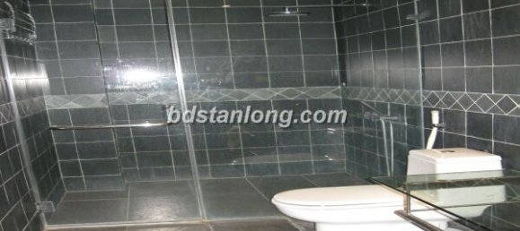 2 bedrooms Apartment in Hoan Kiem, Vietnam No. 5596 2