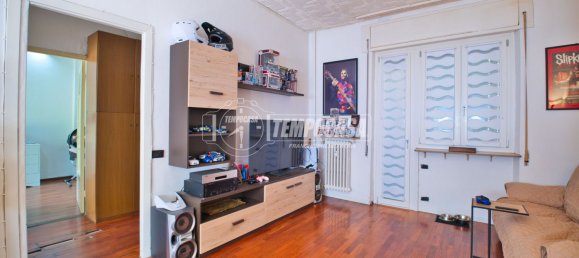 3 rooms Apartment in Novara, Italy No. 275880 13