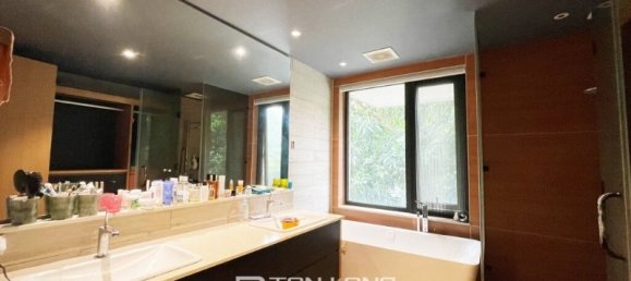 4 غرف نوم منزل في Long Bien, Vietnam رقم 699 13