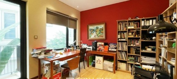 4 غرف نوم منزل في Long Bien, Vietnam رقم 699 8