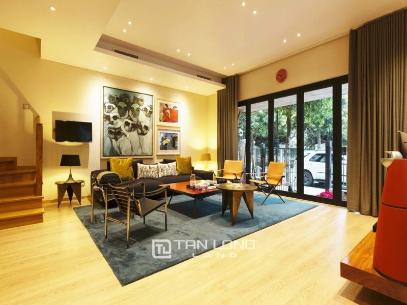 4 غرف نوم منزل في Long Bien, Vietnam رقم 699