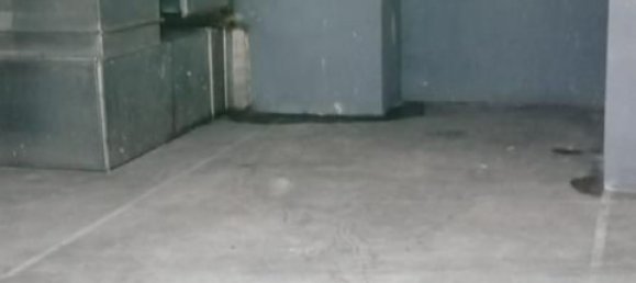 13m² Garage in Salamanca, Spain No. 84710 2