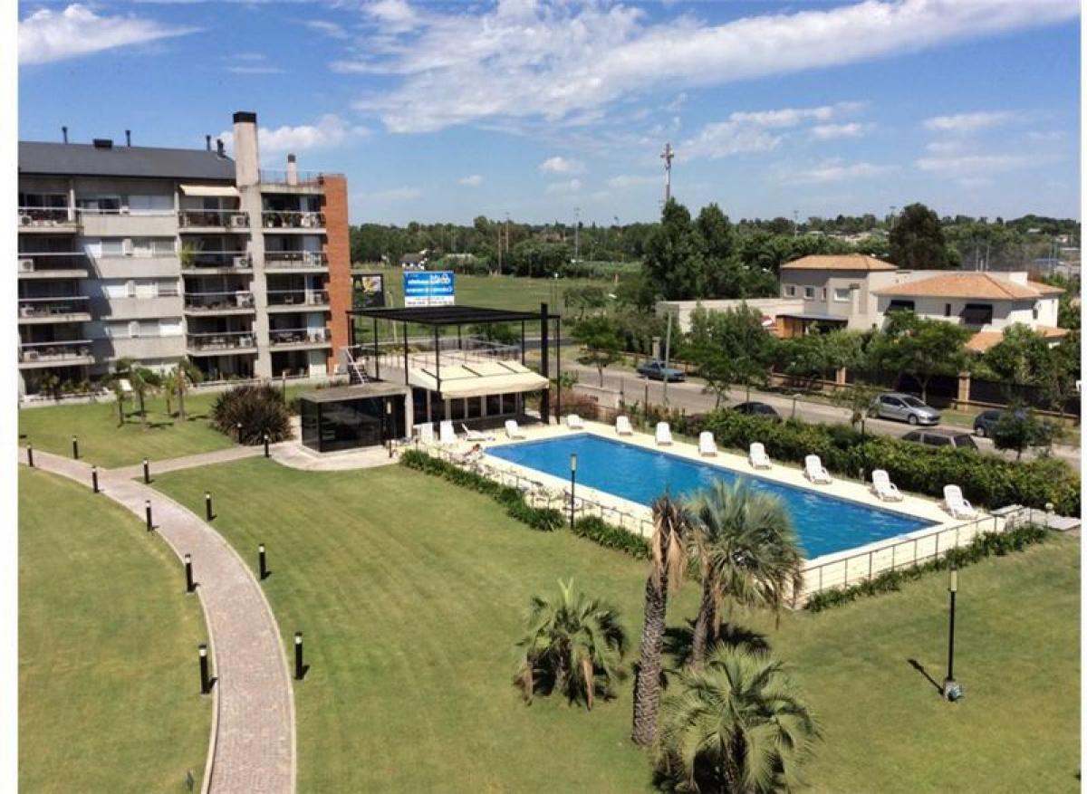 Studio in San Fernando, Argentina, Nr. 21080