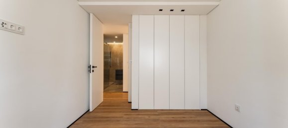 4 bedrooms Villa in Cascais, Portugal No. 107753 17