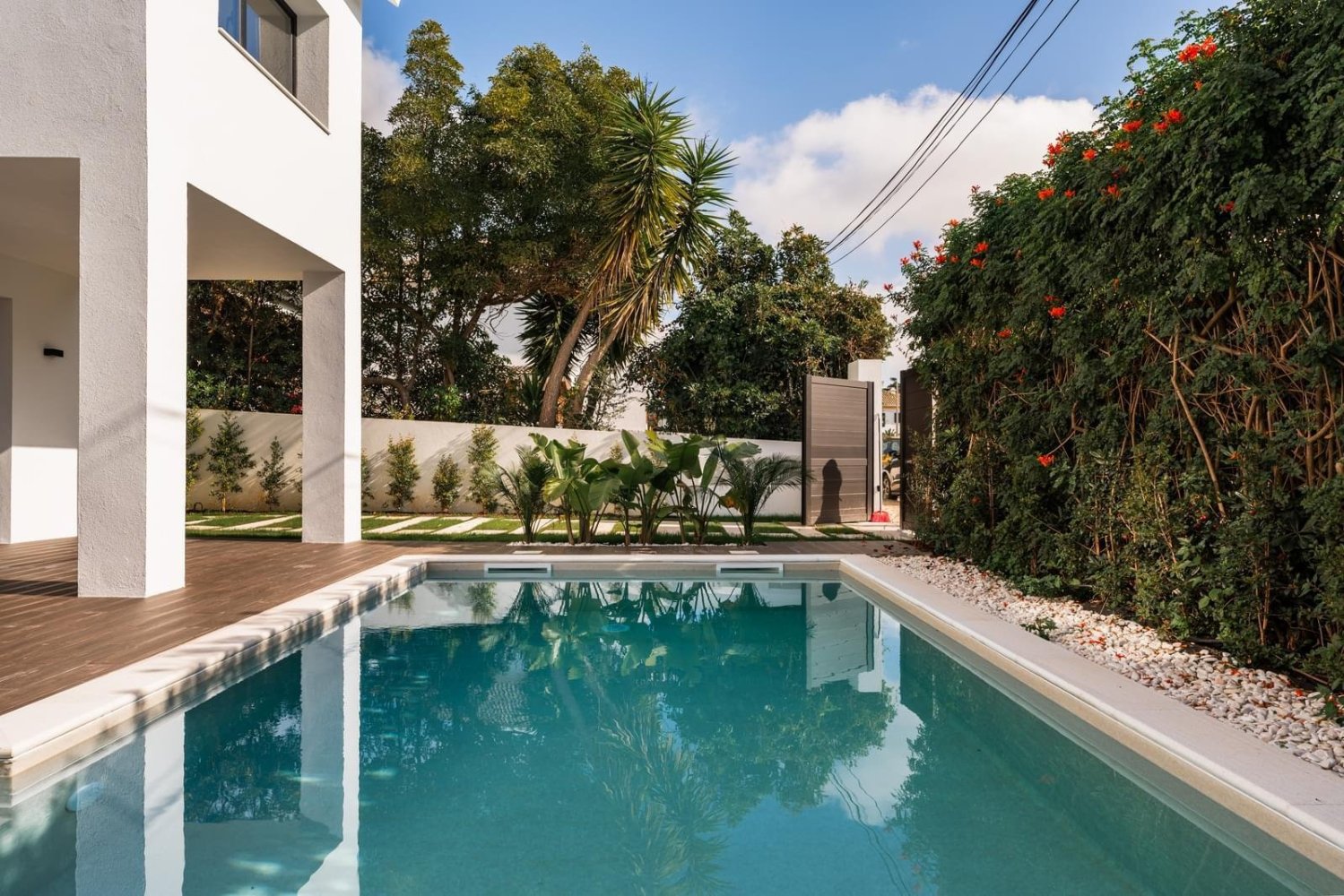 4 bedrooms Villa in Cascais, Portugal No. 107753