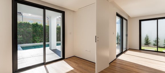 4 bedrooms Villa in Cascais, Portugal No. 107753 4