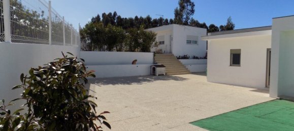 5 bedrooms Villa in Caldas da Rainha, Portugal No. 129752 4