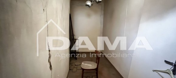 Дом с 3 спальнями в Форли, Италия № 102042 14