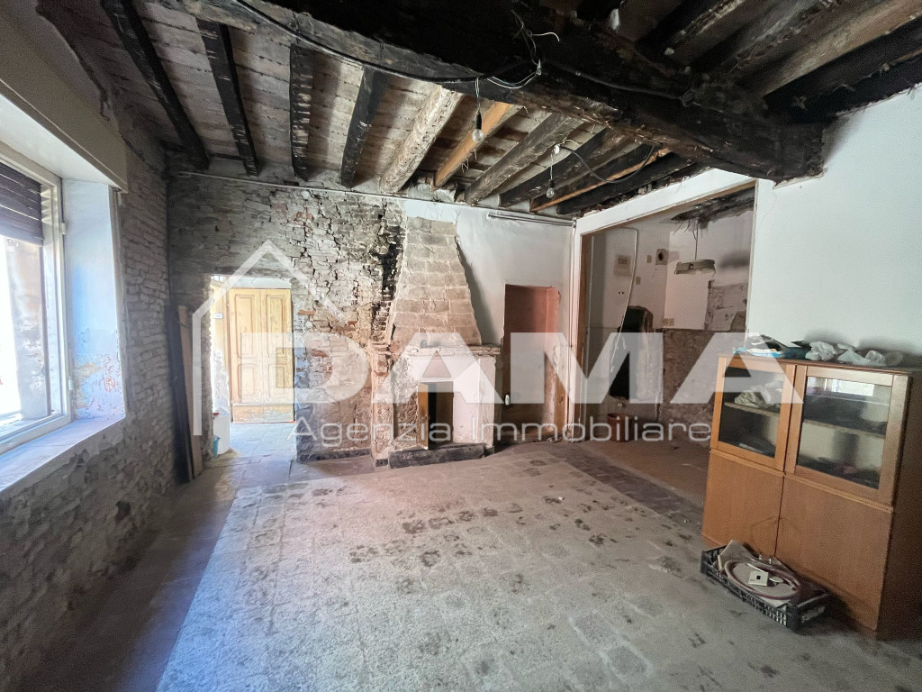 Дом с 3 спальнями в Форли, Италия № 102042