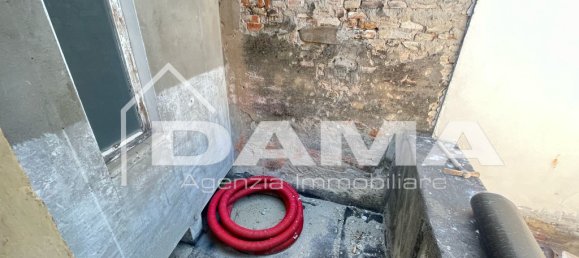 Дом с 3 спальнями в Форли, Италия № 102042 12