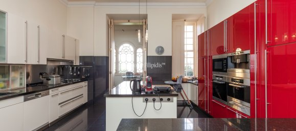 5 bedrooms Castles in Lisbon, Portugal No. 102304 9