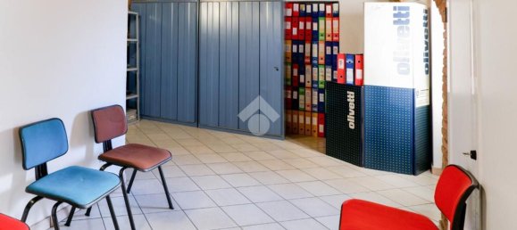 Escritório em Chiari, Italy 65 m² N.º 54735 12