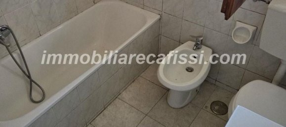 5 bedrooms House in Poggio a Caiano, Italy No. 365071 14