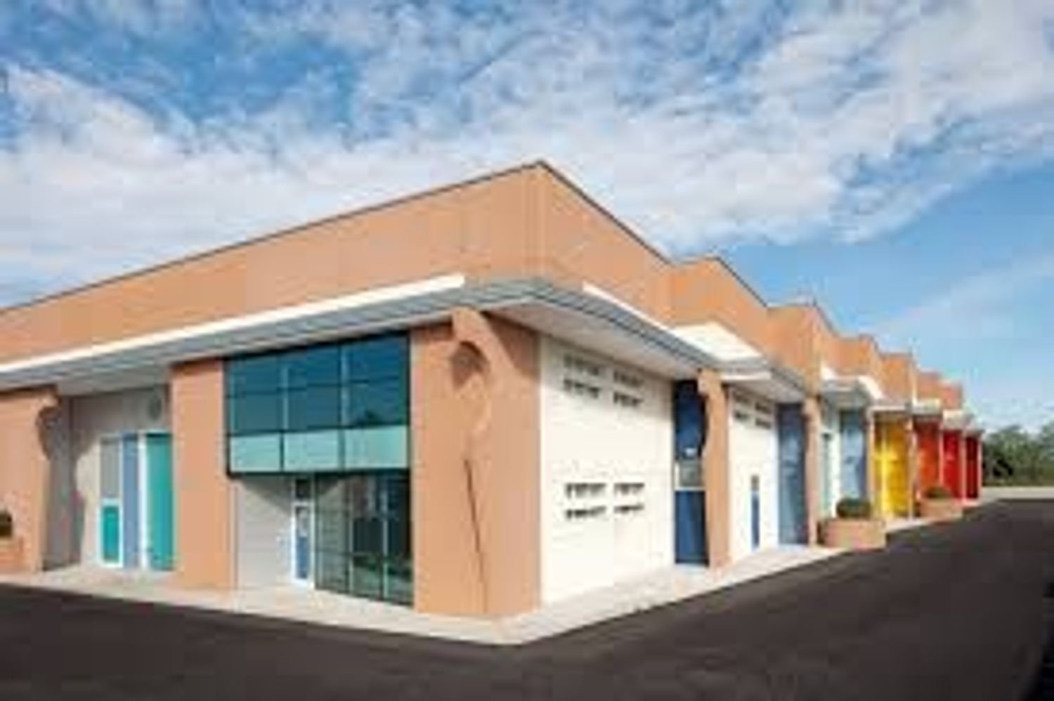 543m² Building in Isola del Cantone, Italy No. 367007