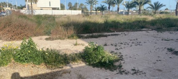  قطعة أرض في Alicante, Spain رقم 97639 19