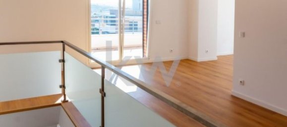 3 غرف نوم منزل ذو طابقين في Odivelas, Portugal رقم 72667 43