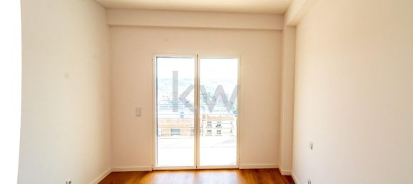 3 غرف نوم منزل ذو طابقين في Odivelas, Portugal رقم 72667 33