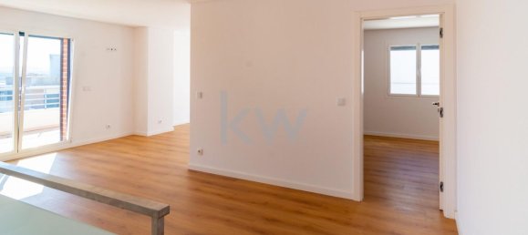 3 غرف نوم منزل ذو طابقين في Odivelas, Portugal رقم 72667 44