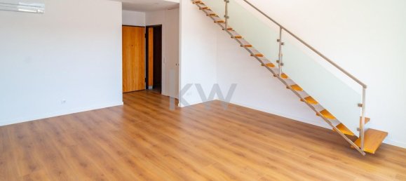 3 غرف نوم منزل ذو طابقين في Odivelas, Portugal رقم 72667 3