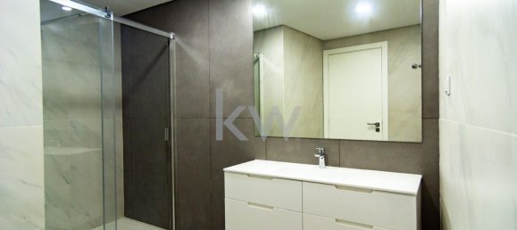 3 غرف نوم منزل ذو طابقين في Odivelas, Portugal رقم 72667 25