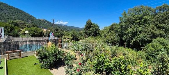 2 bedrooms House in Santa-Maria-Poggio, France No. 302812 4