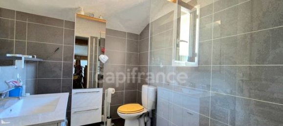 2 bedrooms House in Santa-Maria-Poggio, France No. 302812 8