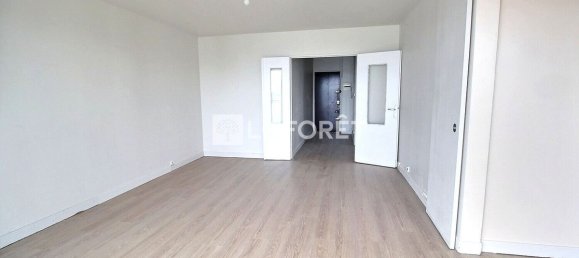 Apartamento de 2 dormitorios en Asnieres-sur-Seine, France No. 188005 3