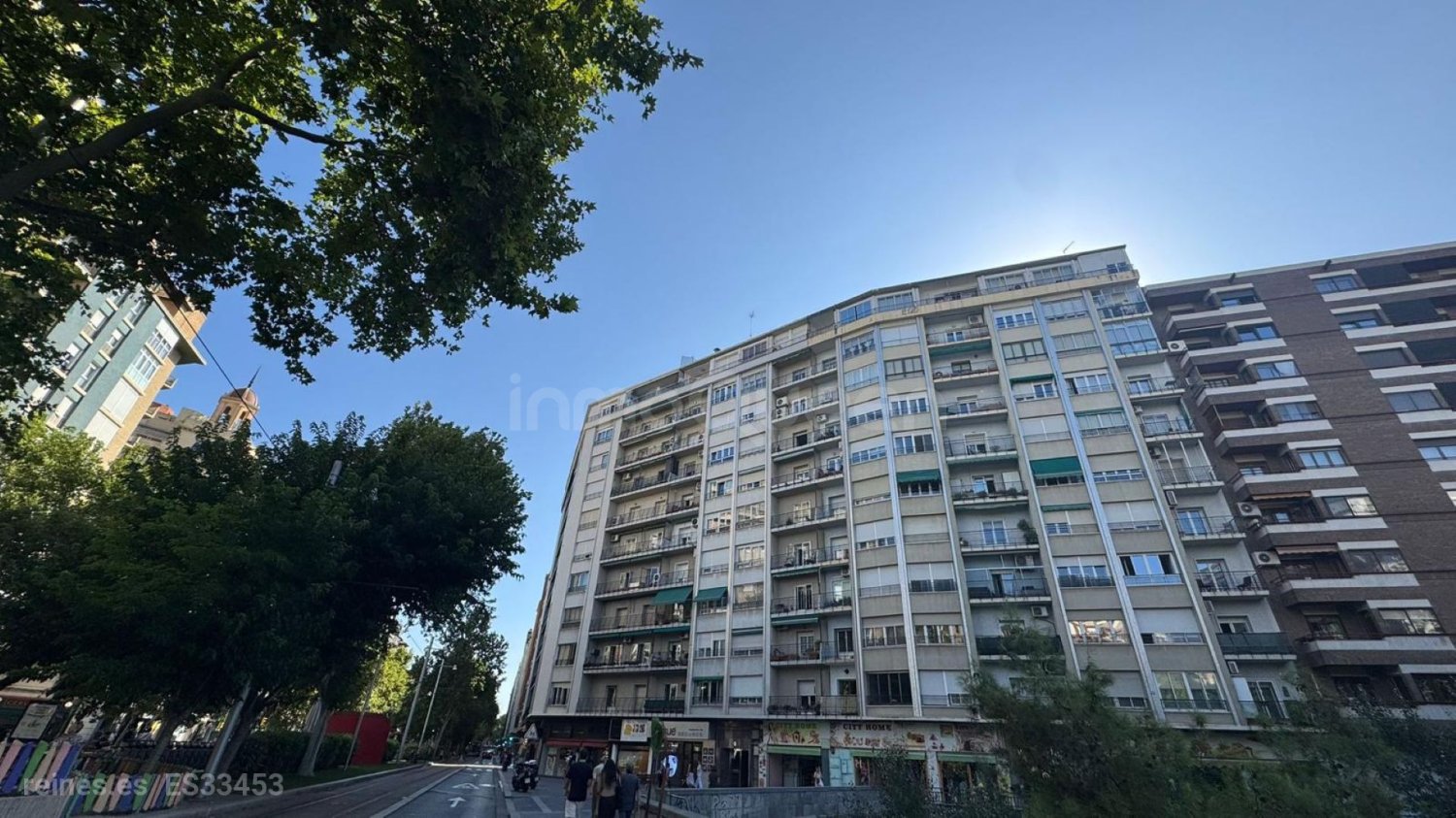 5 bedrooms Apartment in Zaragoza, Spain No. 254914