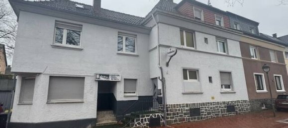 Edificio de 9 habitaciónes en Markischer, Germany No. 144356 3