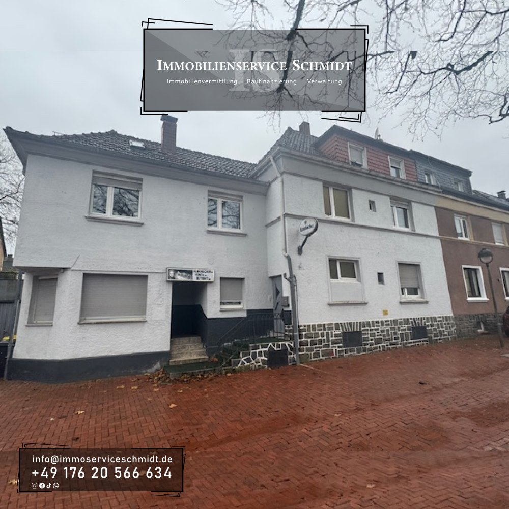 Edificio de 9 habitaciónes en Markischer, Germany No. 144356