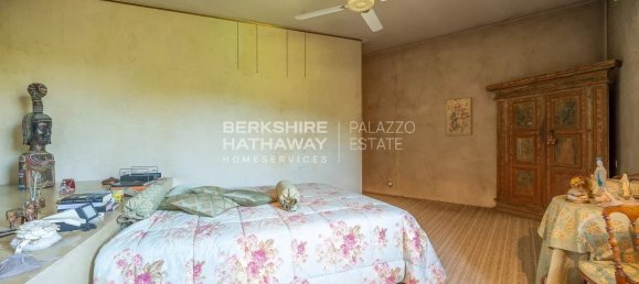 4 bedrooms House in Florence, Italy No. 238019 11