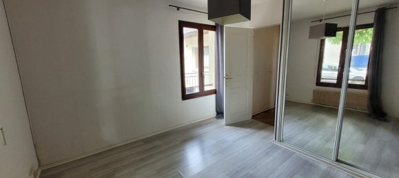 4 bedrooms House in Saint-Maur-des-Fosses, France No. 293208 9