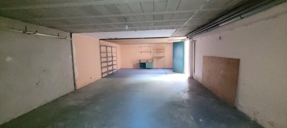 4 bedrooms House in Saint-Maur-des-Fosses, France No. 293208 19