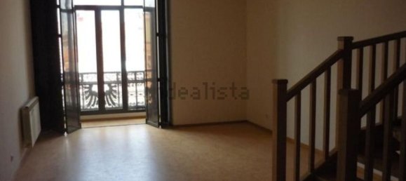 Dúplex de 4 dormitorios en Palencia, Spain No. 115195 3