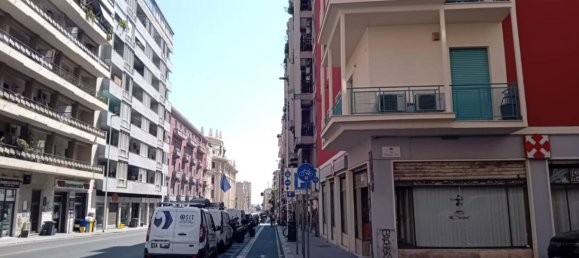 1-salle Propriété commerciale à Cagliari, Italy No. 305427 4