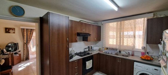 7 dormitorios adosado en venta en Larnaka, Cyprus № 25980 12