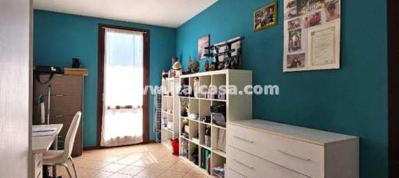 3 Schlafzimmer Wohnung in Mantua, Italy, Nr. 329819 17