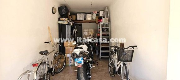 3 Schlafzimmer Wohnung in Mantua, Italy, Nr. 329819 20