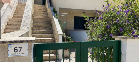 5 bedrooms Apartment in Ugento, Italy No. 381744 3