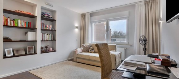 6-Zimmer Haus in Düsseldorf, Germany, Nr. 8023 23